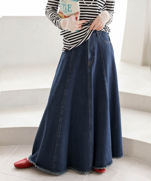 AMELY(エミリー)の「Aラインデニムスカート(スカート・レディース・ネイビー/ブラック系/ブルー系・L/M)」の9枚目の写真