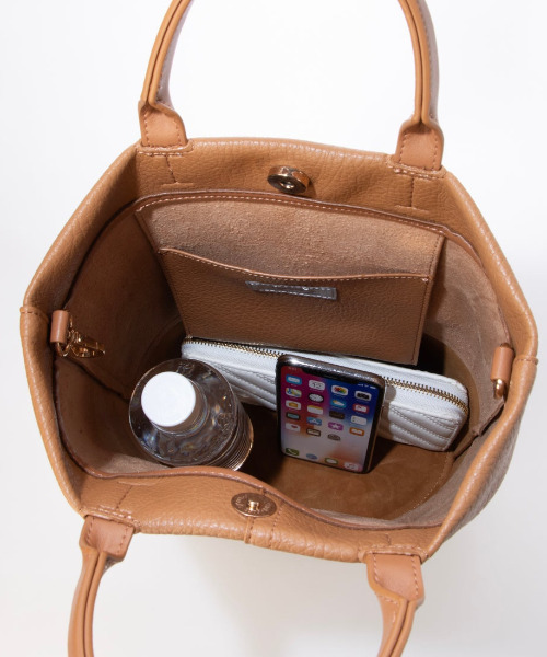cache cache(カシュ カシュ)の「カシュカシュ cachecache / タッセル付きバケツ2wayバッグ(ショルダーバッグ・レディース・ブラック/アイボリー/キャメル・FREE)」の12枚目の写真