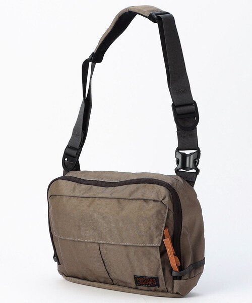 MYSTERY RANCH（ミステリーランチ）の「MYSTERY RANCH/ミステリーランチ DISTRICT 8（ショルダーバッグ・メンズ・ブラック/ベージュ・ONE SIZE）」の9枚目の写真