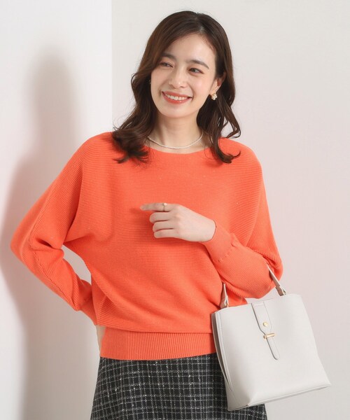 ITS'DEMO（イッツデモ）の「【手洗い可】アンジェリーナラメリブドルマンニット（ニット/セーター・レディース・グリーン系/ブラック/ライトオレンジ系/パープル系4/オフホワイト・00）」の20枚目の写真