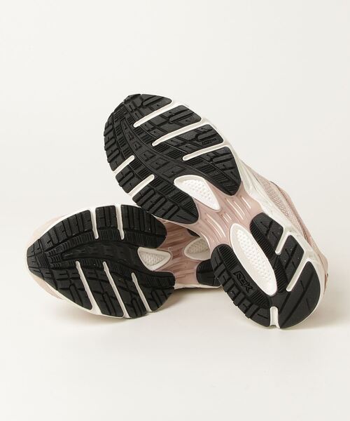 Reebok（リーボック）の「プレミア トリニティ KFS / PREMIER TRINITY KFS（スニーカー・レディース・コーラルピンク・24.5cm/23.5cm/23.0cm/22.5cm/22.0cm/25.5cm/25.0cm/24.0cm）」の8枚目の写真
