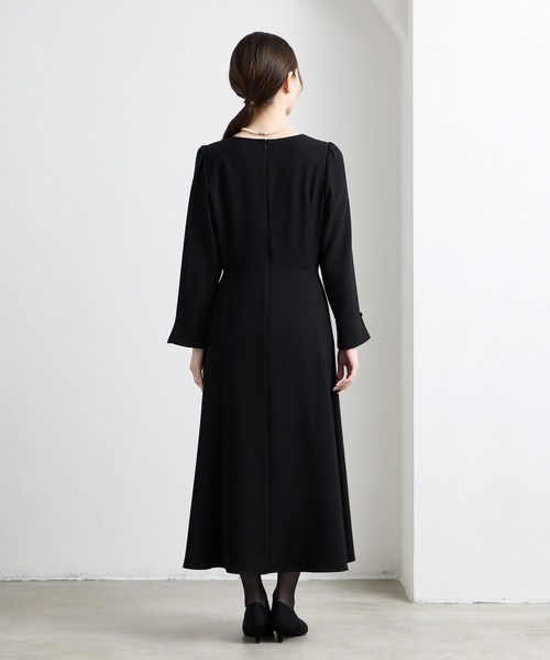 AIMER(エメ)の「【喪服・礼服】ウォッシャブル カフススリーブAラインフレアブラックフォーマルワンピース(ワンピース・レディース・ブラック・SMALL/MEDIUM/LARGE/X-LARGE)」の20枚目の写真