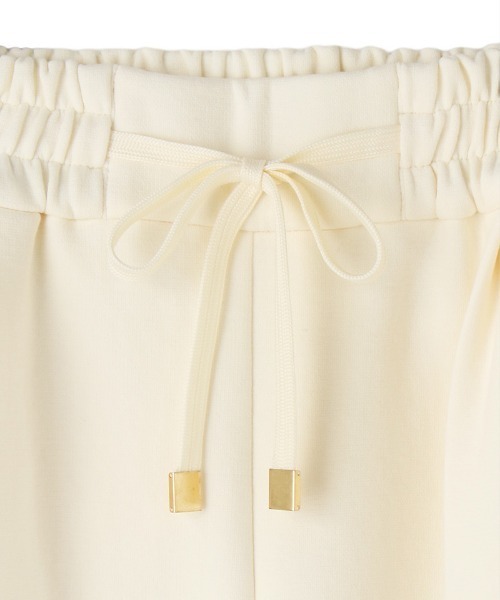 裏起毛スラックス（その他パンツ）｜JENNE（ジェンヌ）のファッション