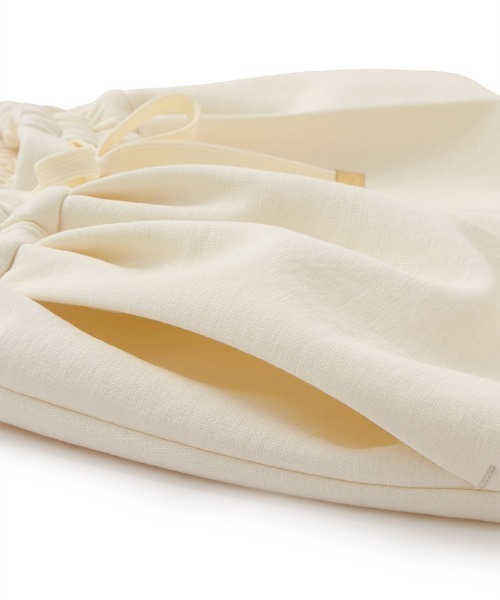 裏起毛スラックス（その他パンツ）｜JENNE（ジェンヌ）のファッション