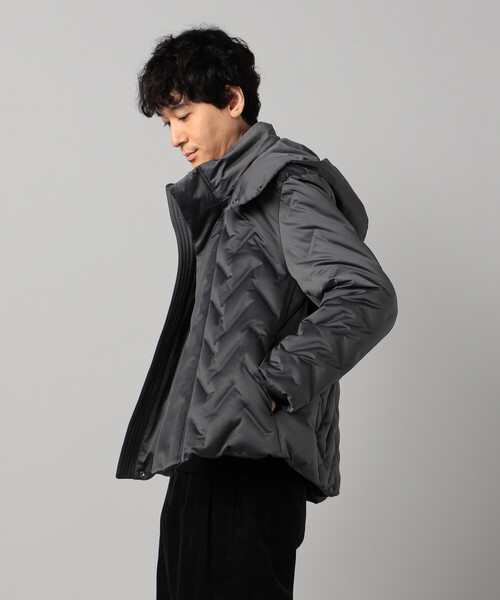 COMME CA MEN(コムサメン)の「矢振柄 3D ダウンブルゾン(ダウンジャケット/コート・メンズ・ネイビー/ブラック/グレー・M/L/S)」の10枚目の写真