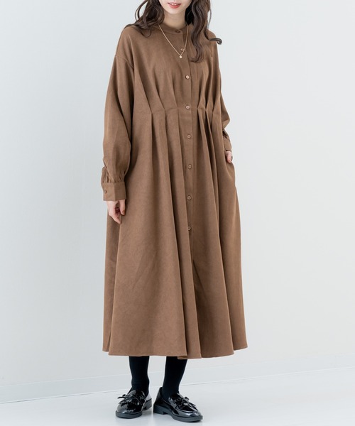 refinedworks(リファインドワークス)の「【refinedworks】上品な タックデザイン が映える きれいめワンピース(ワンピース・レディース・ブラウン/ブラック・FREE)」の7枚目の写真