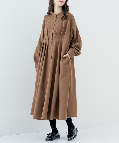 refinedworks(リファインドワークス)の「【refinedworks】上品な タックデザイン が映える きれいめワンピース(ワンピース・レディース・ブラウン/ブラック・FREE)」の9枚目の写真