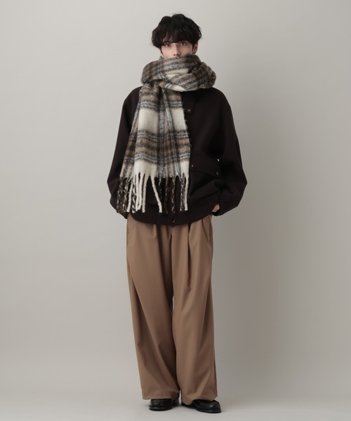 RAGEBLUE(レイジブルー)の「チェック柄ボリュームフリンジマフラー(マフラー・メンズ・ホワイト系その他/グレー系その他/グリーン系その他・FREE)」の6枚目の写真