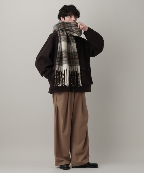 RAGEBLUE(レイジブルー)の「チェック柄ボリュームフリンジマフラー(マフラー・メンズ・ホワイト系その他/グレー系その他/グリーン系その他・FREE)」の7枚目の写真