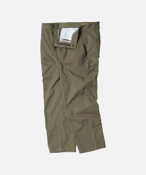 FRIZMWORKS（フリズムワークス）の「OG HAWORTH ONE TUCK PANTS _ OLIVE（その他パンツ・メンズ・その他・LARGE/X-LARGE/SMALL/MEDIUM）」の2枚目の写真
