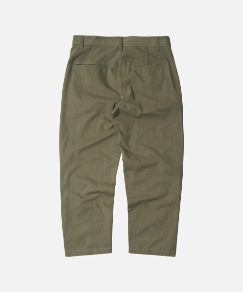 FRIZMWORKS（フリズムワークス）の「OG HAWORTH ONE TUCK PANTS _ OLIVE（その他パンツ・メンズ・その他・LARGE/X-LARGE/SMALL/MEDIUM）」の3枚目の写真