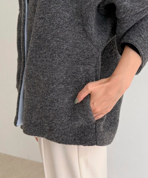 fredy emue（フレディエミュ）の「イタリアンエアリーノーカラーブルゾン（ブルゾン・レディース・ブラウン/チャコールグレー/ライトグレー・38）」の20枚目の写真