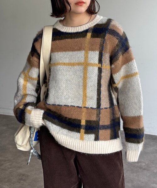 CPCM(シーピーシーエム)の「チェックシャギーステッチニット(ニット/セーター・レディース・アイボリー/ネイビー/グリーン・FREE)」の4枚目の写真