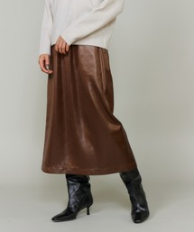 レザーライクギャザーストレートスカート