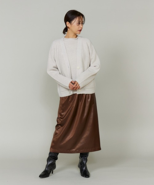LE SOUK(ルスーク)の「レザーライクギャザーストレートスカート(スカート・レディース・ブラック/ブラウン・9号/7号)」の11枚目の写真