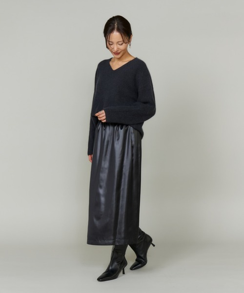 LE SOUK(ルスーク)の「レザーライクギャザーストレートスカート(スカート・レディース・ブラック/ブラウン・9号/7号)」の20枚目の写真