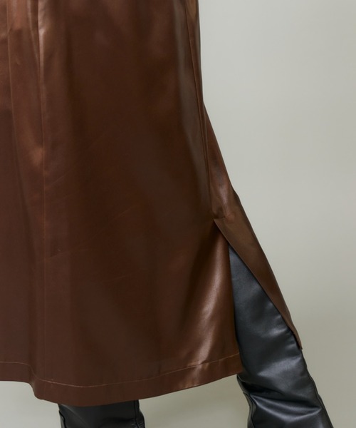 LE SOUK(ルスーク)の「レザーライクギャザーストレートスカート(スカート・レディース・ブラック/ブラウン・9号/7号)」の8枚目の写真