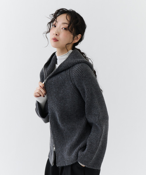 NUJOH(ヌゾ)の「Rib Hood Knit Cardigan / リブフードニットカーディガン(Tシャツ/カットソー・レディース・ベージュ/チャコールグレー/ライトブルー・FREE)」の4枚目の写真