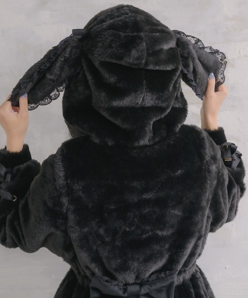 ROJITA（ロジータ）の「うさ耳ファーコート（その他アウター・レディース・ブラック/ホワイト/ピンク・FREE）」の4枚目の写真