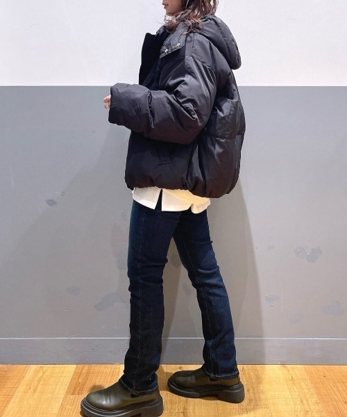 SOMETHING(サムシング)の「SOMETHING(サムシング)【レディース】「BODYFIRE」テーパードパンツ(デニムパンツ・レディース・ダークインディゴブルー・25inch/26inch/27inch/28inch/29inch/30inch)」の14枚目の写真