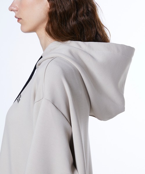 DOUBLE STANDARD CLOTHING（ダブルスタンダードクロージング）の「ダンボール フリルマキシワンピース（ワンピース・レディース・ベージュ/ネイビー・36/38）」の11枚目の写真