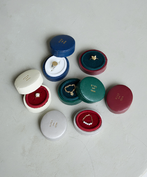 IENA(イエナ)の「GIGI/ジジ 別注 Artemis signet ring EX(リング・レディース・シルバー・13/11)」の6枚目の写真