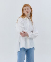 オーバーサイズベーシックコットンロゴシャツ - ホワイト