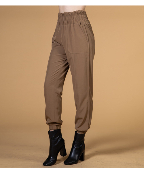 NEWIN(ニューイン)の「ハイウエストバンディングジョガーパンツ(スウェットパンツ・レディース・ダークブラウン・SMALL/MEDIUM/LARGE)」の3枚目の写真