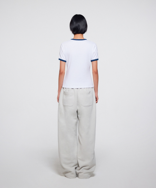 ERA（エラ）の「ユニセックス ERA ヘビースウェットパンツ - ライトグレー（スウェットパンツ・レディース・その他・SMALL/MEDIUM/LARGE）」の8枚目の写真
