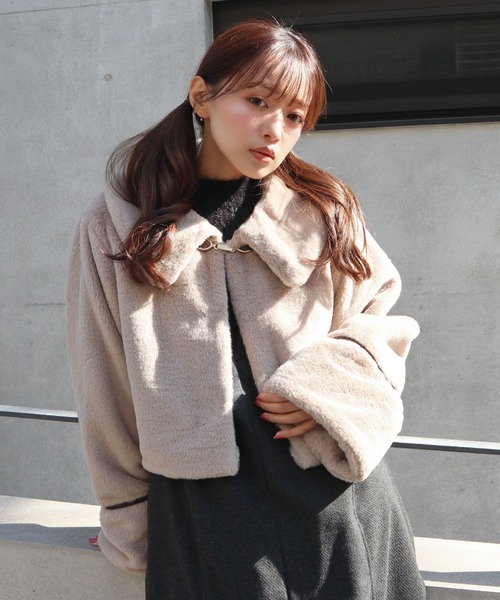 CECIL McBEE（セシルマクビー）の「スタンドカラーファーブルゾン（その他アウター・レディース・ライトベージュ/グレイッシュベージュ・MEDIUM/LARGE）」の12枚目の写真