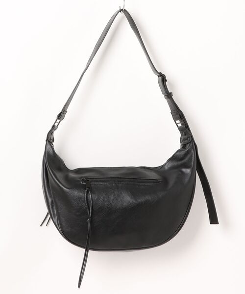 WESTBOY（ウエストボーイ）の「ユニセックス A4収納可 レザーライク カーブショルダーバッグ WO25W10BG07（ショルダーバッグ・メンズ・ブラック・FREE）」の14枚目の写真