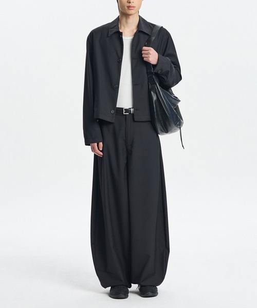 WESTBOY（ウエストボーイ）の「ユニセックス A4収納可 レザーライク カーブショルダーバッグ WO25W10BG07（ショルダーバッグ・メンズ・ブラック・FREE）」の9枚目の写真