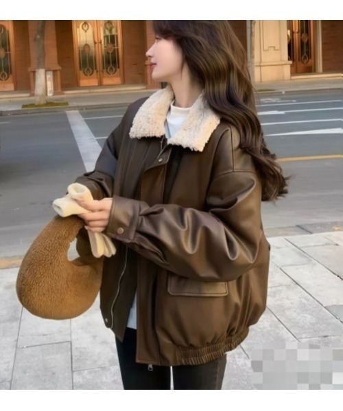 Sakka（サッカ）の「PUレザーG-1　JACKET（ブルゾン・レディース・ブラック/ブラウン・MEDIUM/LARGE）」の7枚目の写真