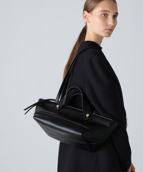ADORE(アドーア)の「ボートバッグ(ハンドバッグ・レディース・ブラック/ブラウン・ONE SIZE)」の2枚目の写真