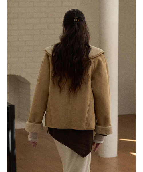 BEMUSE MANSION（ビミューズマンション）の「Wide collar mustang jacket - Camel（その他アウター・レディース・キャメル・FREE）」の3枚目の写真