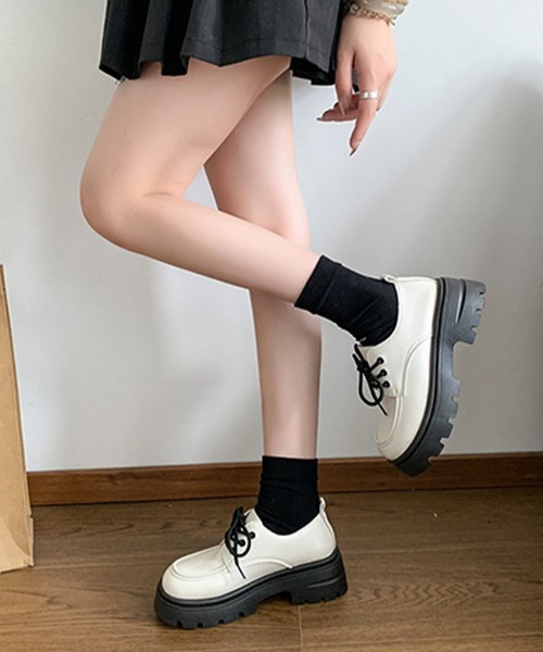 Miniministore(ミニミニストア)の「ドレスシューズ 厚底 レディース 学院風(ローファー・レディース・オフホワイト/ブラウン/ブラック・22.5cm/23.0cm/23.5cm/24.0cm/24.5cm/25.0cm)」の5枚目の写真