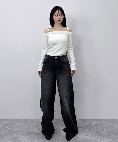 FOLLOWIN(フォロウィン)の「ブラックフェード ワイドデニムパンツ(デニムパンツ・レディース・ブラック・SMALL/MEDIUM/LARGE)」の8枚目の写真