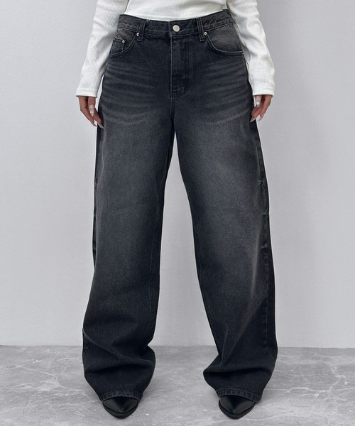 FOLLOWIN(フォロウィン)の「ブラックフェード ワイドデニムパンツ(デニムパンツ・レディース・ブラック・SMALL/MEDIUM/LARGE)」の15枚目の写真