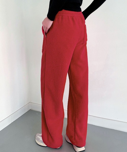 LOWO（ロワ）の「あったかボア素材 ゆったりワイドパンツ レディース リラックス（その他パンツ・レディース・ブルー/オフホワイト/レッド/ピンク/イエロー/チャコールグレー・FREE）」の12枚目の写真