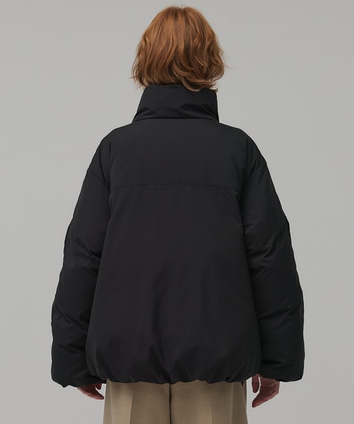 PUBLIC TOKYO（パブリックトウキョウ）の「【残りわずか】スタンドモンスターダウンコート（ダウンジャケット/コート・レディース・ブラック/ホワイト・1/2）」の14枚目の写真