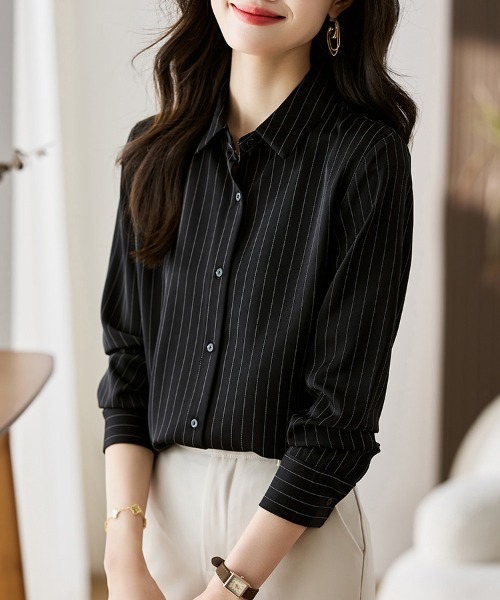 ONEP STAR(ワンピスター)の「ストライプ柄シャツブラウス(シャツ/ブラウス・レディース・ブラック/ホワイト・LARGE/MEDIUM/X-LARGE)」の16枚目の写真