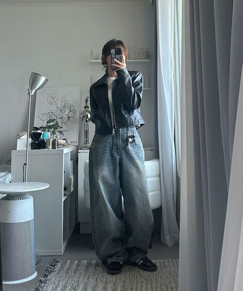 ODD STUDIO（オッドスタジオ）の「[ODD x SORANO] バルーンフィットデニムスナップボタンパンツ - BLUE（デニムパンツ・レディース・ブルー・1(S)/2(M)）」の9枚目の写真