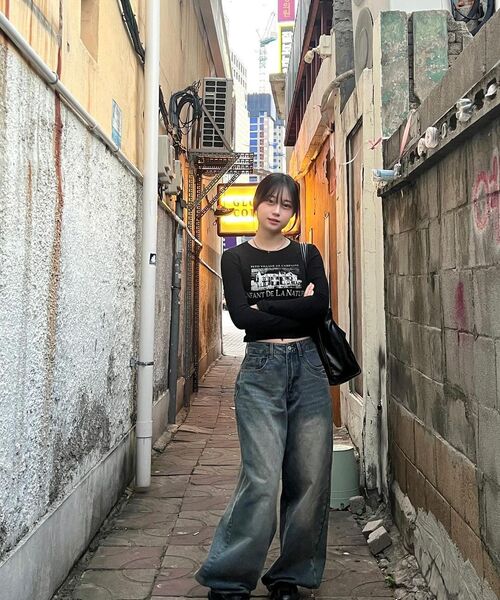 ODD STUDIO（オッドスタジオ）の「[ODD x SORANO] バルーンフィットデニムスナップボタンパンツ - BLUE（デニムパンツ・レディース・ブルー・1(S)/2(M)）」の11枚目の写真