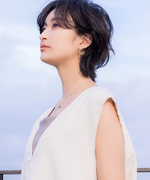 Cream dot.（クリームドット）の「【サージカルステンレス】ノットデザインがノーブルなステンレス製フープピアス（ピアス（両耳用）・レディース・シルバー/ピンクゴールド/ゴールド・ONE SIZE）」の12枚目の写真