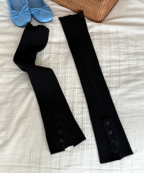 Vipoa（ヴィポア）の「ルーズボタンスリットレッグウォーマー（レッグウォーマー・レディース・アイボリー/ブラウン/オートミール/ブルー/グレー/ブラック・FREE）」の21枚目の写真