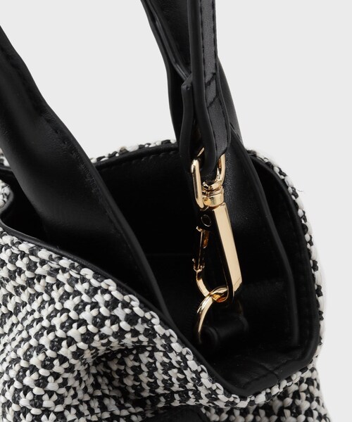 UNTITLED(アンタイトル)の「【新素材追加】ミニメッシュショルダー(ショルダーバッグ・レディース・アイボリー/ブラック系4・99)」の15枚目の写真