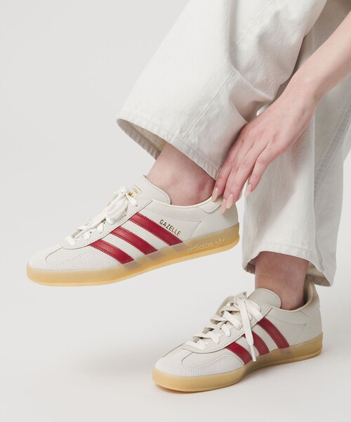 adidas Originals(アディダスオリジナルス)の「【国内EXCLUSIVE】<adidas Originals>GAZELLE INDOOR スニーカー(スニーカー・レディース・ナチュラル・23.5cm/22.5cm/24cm/24.5cm/23cm/25cm)」の5枚目の写真