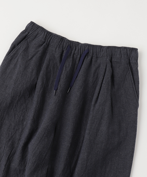 is-ness(イズネス)の「is-ness / イズネス Linen Track Pants(その他パンツ・メンズ・ネイビー・MEDIUM)」の3枚目の写真