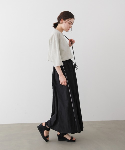 Bou Jeloud（ブージュルード）の「ラメ混総針ニットＴシャツ（Tシャツ/カットソー・レディース・ネイビー/グリーン/ライトグレー・FREE）」の10枚目の写真