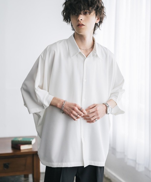 Rocky Monroe(ロッキーモンロー)の「接触冷感 とろみビッグシルエットドルマン半袖シャツ(シャツ/ブラウス・メンズ・ブルー/ブラック/ホワイト/バーガンディー/ブルーグリーン/チャコール・M/L/XL)」の14枚目の写真
